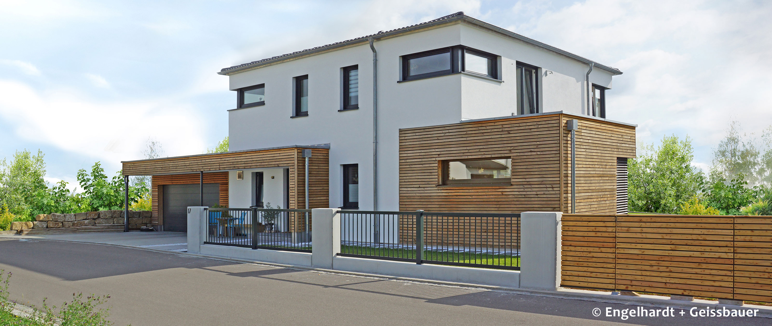 Casa en construcción de marcos de madera de Engelhardt + Geissbauer